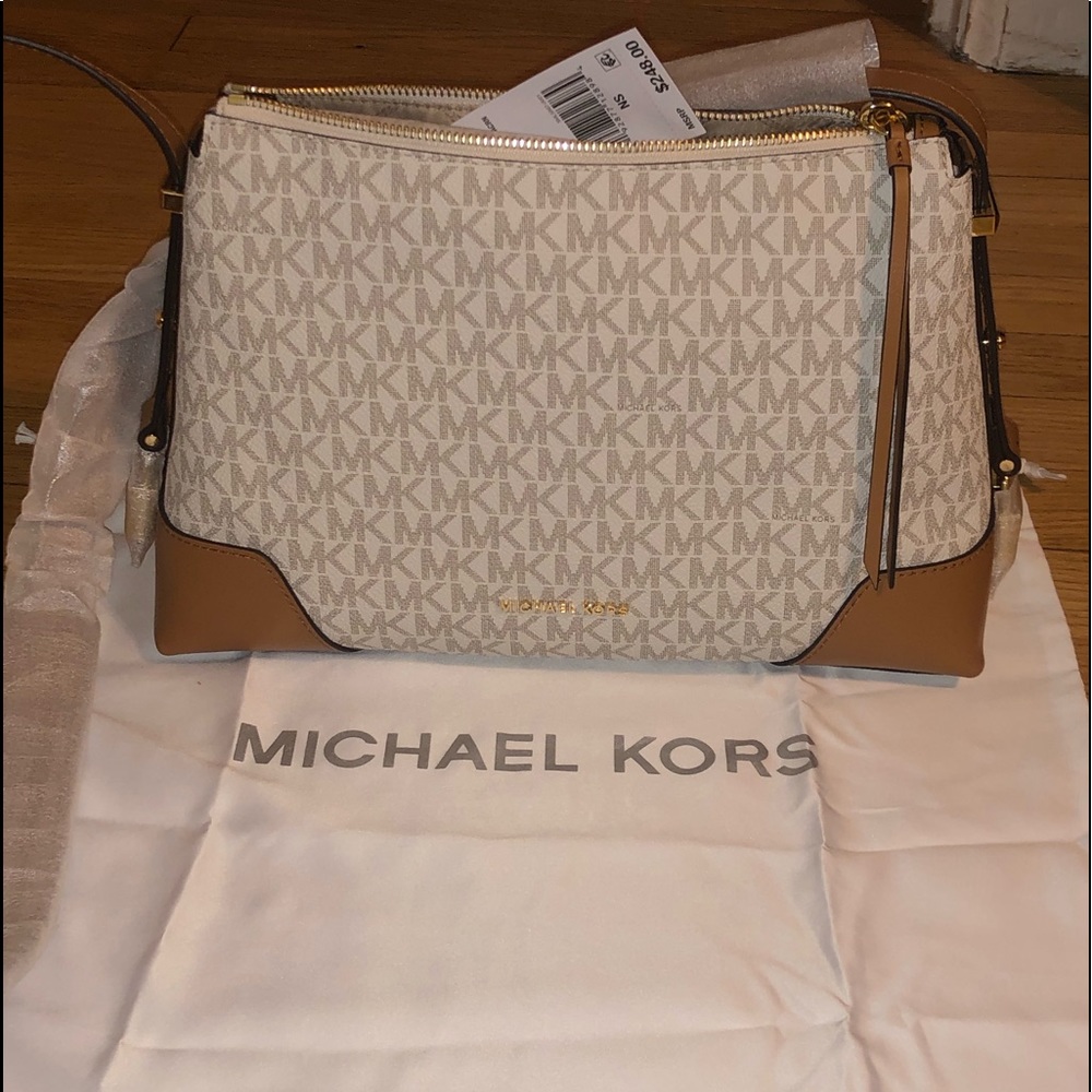 Michael Kors Crossbody bag